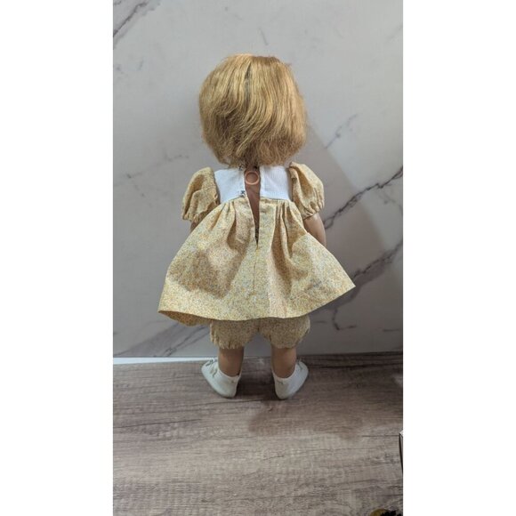 Vintage Mattel 1960 Chatty Cathy Doll 20" Blue Eyes Bobbed Hair no sound - Picture 4 of 16